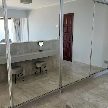 Exclusive Mountain With Heated Pool & Stunning Ocean Views *